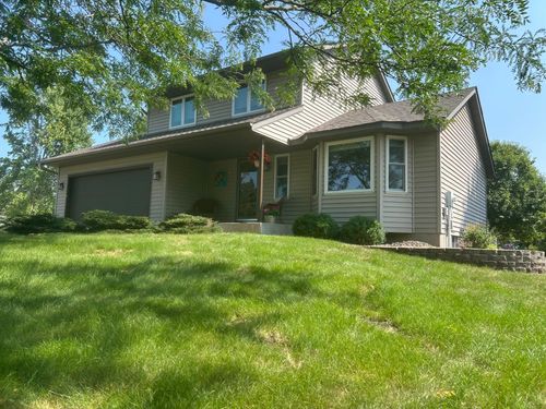 899 Wert Rd, Hudson, WI, 54016-7596 | Card Image