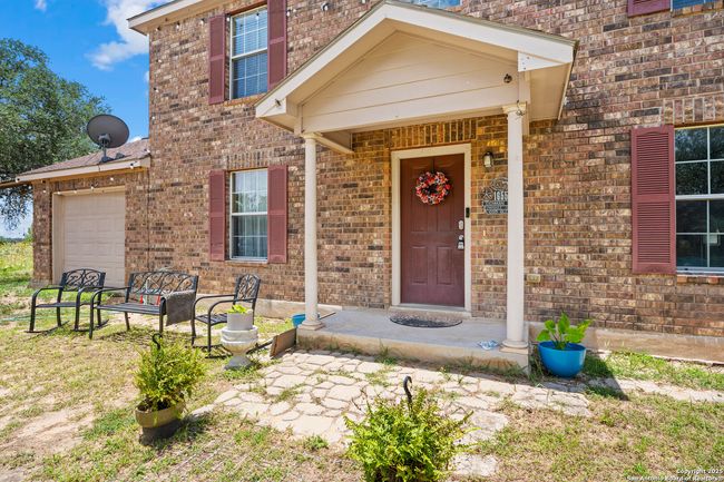 1655 Eichman Rd, House other with 4 bedrooms, 2 bathrooms and null parking in Poteet TX | Image 6