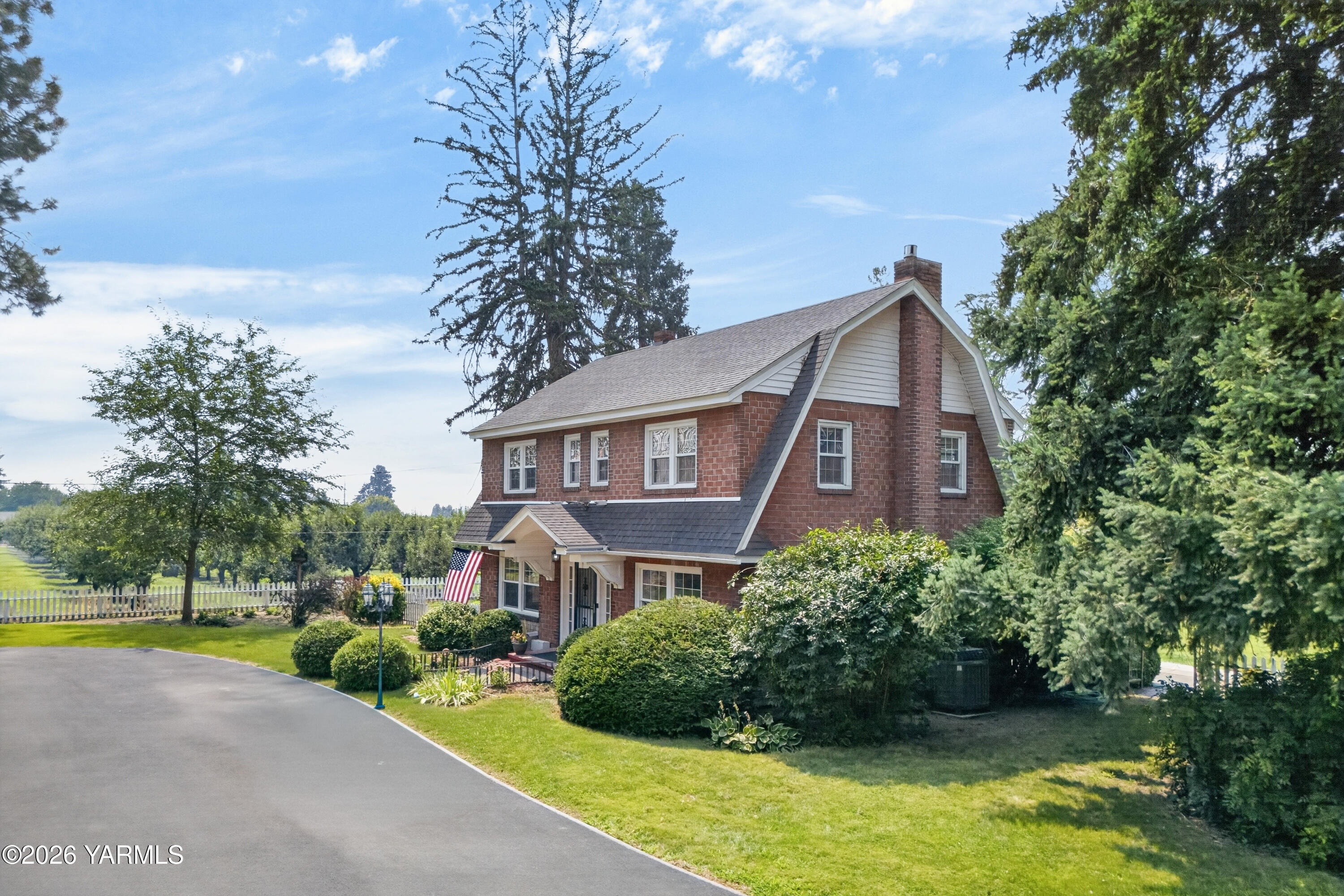 Residential in Grandview 4