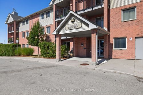 62-144 Conway Dr, London, ON, N6E3N3 | Card Image