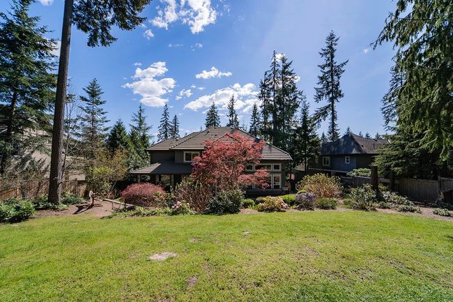 1045 Ravenswood Drive, House other with 5 bedrooms, 4 bathrooms and 7 parking in Anmore BC | Image 34