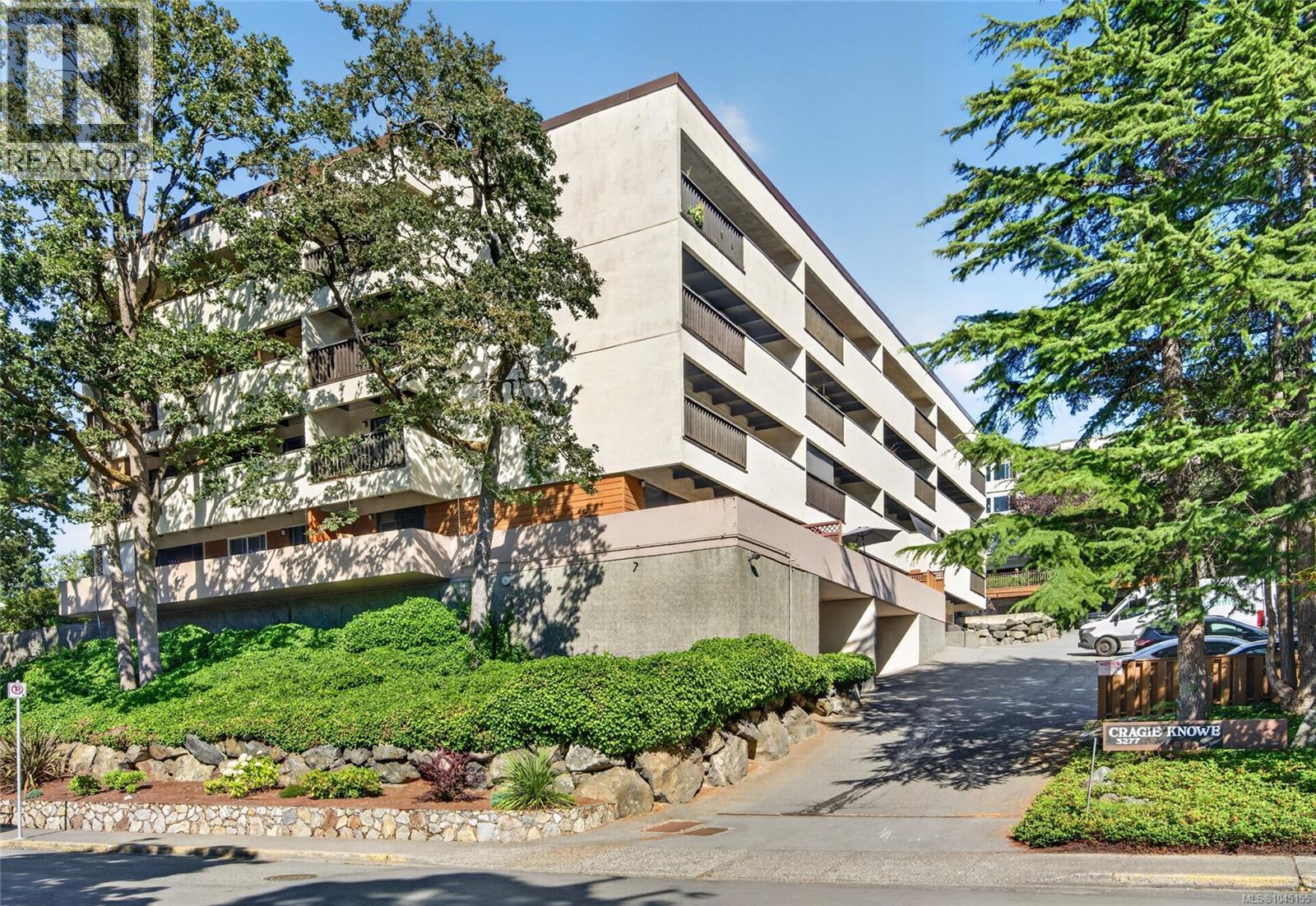 Residential in Saanich
