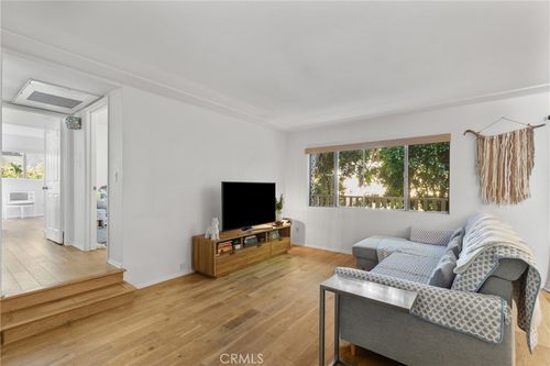 4-4859 Coldwater Canyon Ave, Sherman Oaks, CA, 91423-2218 | Card Image