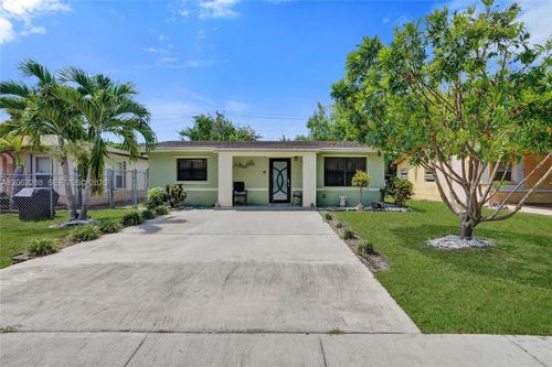 10366 Sw 172nd St, Miami, FL, 33157-4256 | Card Image