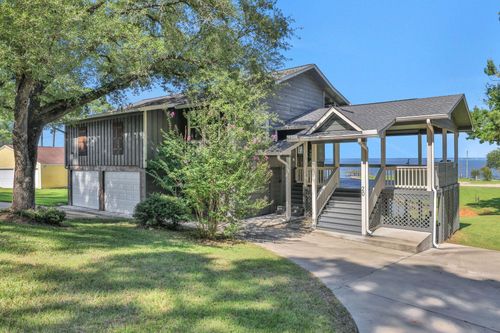 20 Ridgeway St, Coldspring, TX, 77331-5262 | Card Image