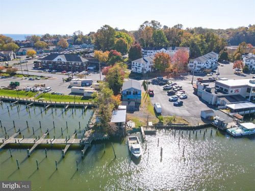 3826 Harbor Rd, CHESAPEAKE BEACH, MD, 20732-3196 | Card Image