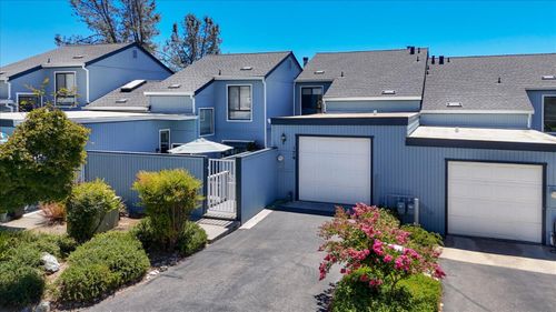 174 Mcnab Cir, Grass Valley, CA, 95945-5646 | Card Image