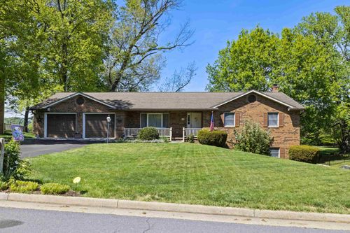 312 Victoria Dr, BRIDGEWATER, VA, 22812-9571 | Card Image