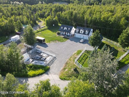 a-900 S Grantham Rd, Wasilla, AK, 99654-7871 | Card Image