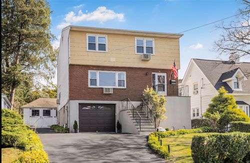64 Pocono Ave, Yonkers, NY, 10701-5434 | Card Image