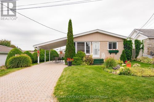 48 Clement Street, North Glengarry, ON, K0C1A0 | Card Image