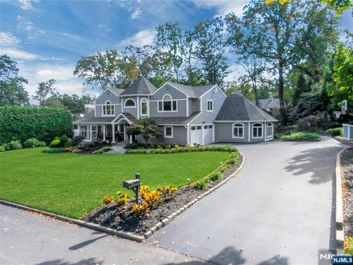 545 Miller Rd, Wyckoff, NJ, 07481-1115 | Card Image