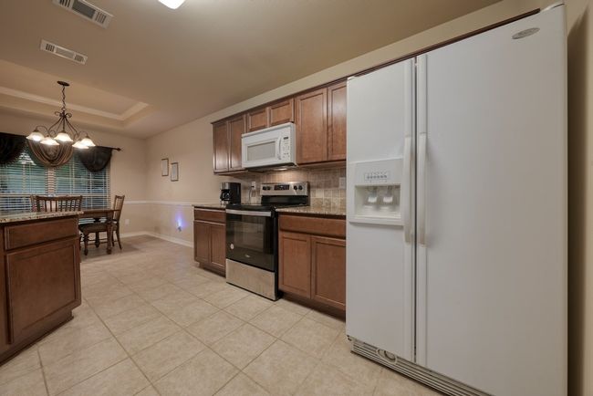 APT-1402 - 421 W Cumberland Rd, Condo with 2 bedrooms, 2 bathrooms and null parking in Tyler TX | Image 15