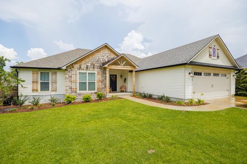 4028 Gramercy Dr, Valdosta, GA, 31605-6091 | Card Image