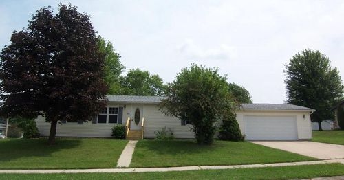 103 J P Court, EDEN, WI, 53019 | Card Image