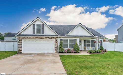 2012 Renata Lee Dr, Lyman, SC, 29365-8403 | Card Image