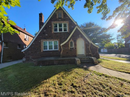 5200 Haverhill St, Detroit, MI, 48224-3243 | Card Image