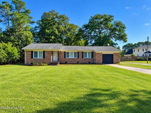 202 Huffmantown Rd, Richlands, NC, 28574-6227 | Card Image