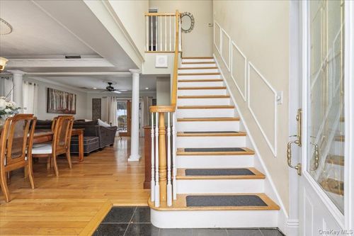 2489 2nd St, East Meadow, NY, 11554-2615 | Card Image