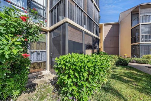 apt-118-612 Bird Bay Dr S, VENICE, FL, 34285-6233 | Card Image