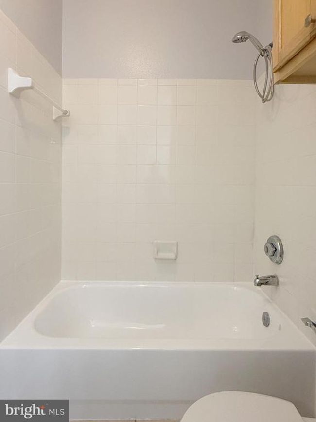 UNIT-9317 - 1530 Spring Gate Dr, Condo with 3 bedrooms, 2 bathrooms and null parking in MCLEAN VA | Image 49