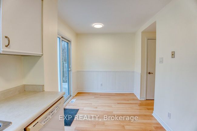 42 Fair Oaks Cres, House attached with 3 bedrooms, 2 bathrooms and 2 parking in Nepean ON | Image 19
