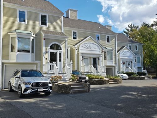43-43 Abington Rd, Danvers, MA, 01923-3667 | Card Image