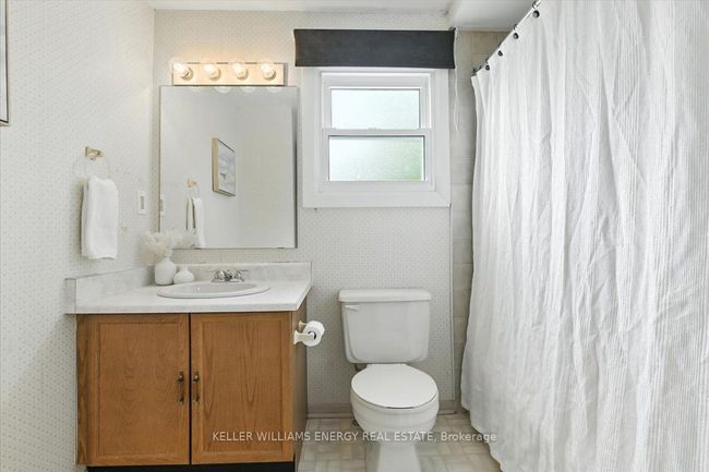 50 Plowman Dr, House other with 3 bedrooms, 4 bathrooms and 4 parking in Ajax ON | Image 24