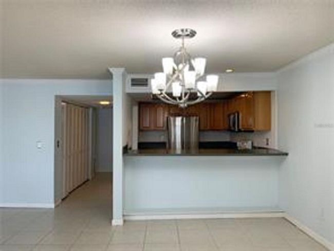 2550 14 Th Dr, Condo with 3 bedrooms, 2 bathrooms and null parking in GAINESVILLE FL | Image 4