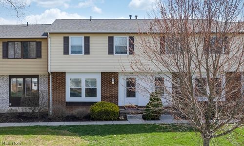 b-4625 Cox Dr, Stow, OH, 44224-5380 | Card Image