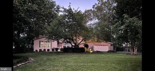 3203 Riverview Dr, TRIANGLE, VA, 22172-1421 | Card Image