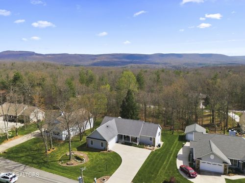 114 Windsor Rd, Crossville, TN, 38558-4510 | Card Image