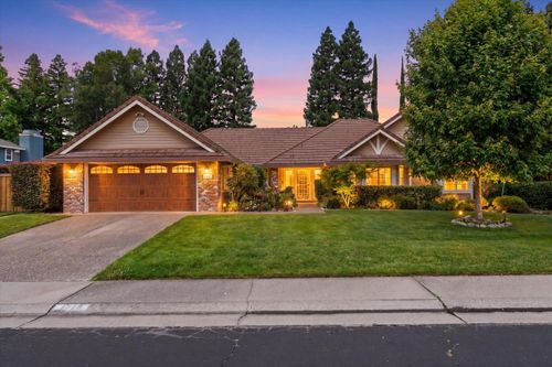 1310 Ridgecrest Way, Roseville, CA, 95661-5050 | Card Image