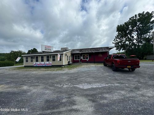 5527-5531 State Route 7, Hoosick Falls, NY, 12090-4130 | Card Image