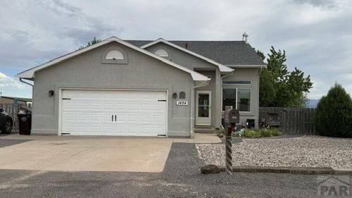 1494 W Delaney Dr, Pueblo West, CO, 81007-2036 | Card Image