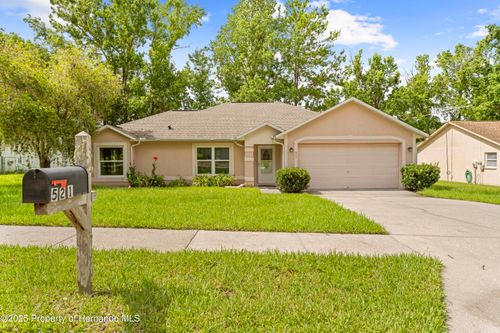 521 Oakhill Ct, Brooksville, FL, 34601-1265 | Card Image
