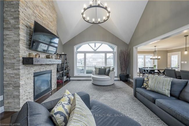 421 Bradwell Chase, House other with 4 bedrooms, 0 bathrooms and 6 parking in London ON | Image 11