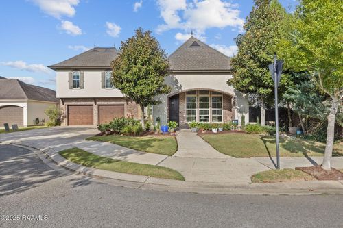 501 Annaberg Dr, Youngsville, LA, 70592-6084 | Card Image