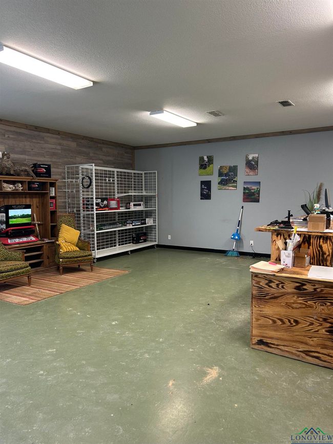 5302 Ne Loop, Home with 0 bedrooms, 0 bathrooms and null parking in Carthage TX | Image 15