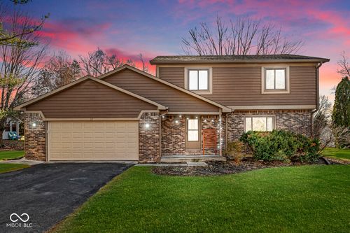 67 Apple Tree Circle, Fishers, IN, 46038 | Card Image