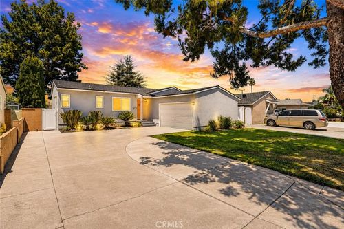 12321 Epsilon St, Garden Grove, CA, 92840 | Card Image