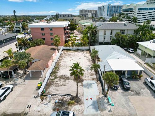 132 Grant Drive, Sarasota, FL, 34236 | Card Image