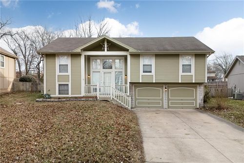 11013 N Mcgee St, Kansas City, MO, 64155-1174 | Card Image