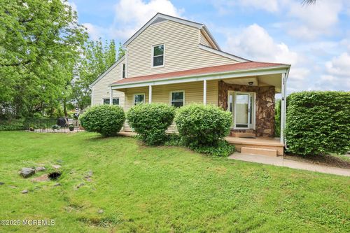 21 Eunice Ln, West Long Branch, NJ, 07764-1584 | Card Image