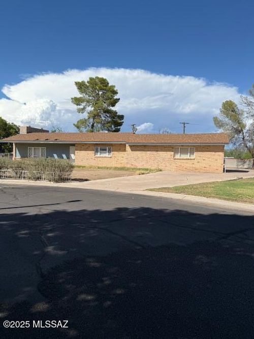 202 W Bonita St, Safford, AZ, 85546-2538 | Card Image