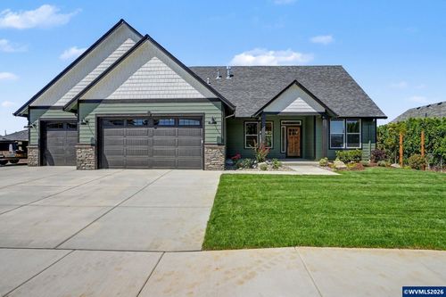 319 Ne Clay St, Sublimity, OR, 97385 | Card Image