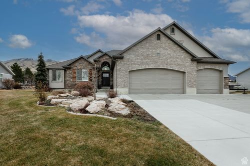 2975 S 1080 W, Perry, UT, 84302-6788 | Card Image