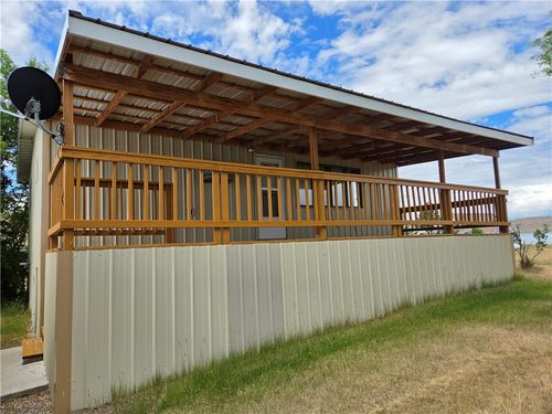 46 Upper Reservoir Ln, Shawmut, MT, 59078-9515 | Card Image