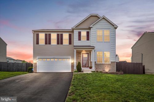105 Littlewing Way, STEPHENS CITY, VA, 22655-5361 | Card Image