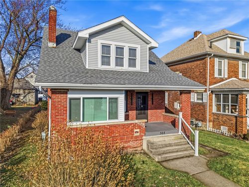 368 Stambaugh Ave, Sharon, PA, 16146-4135 | Card Image